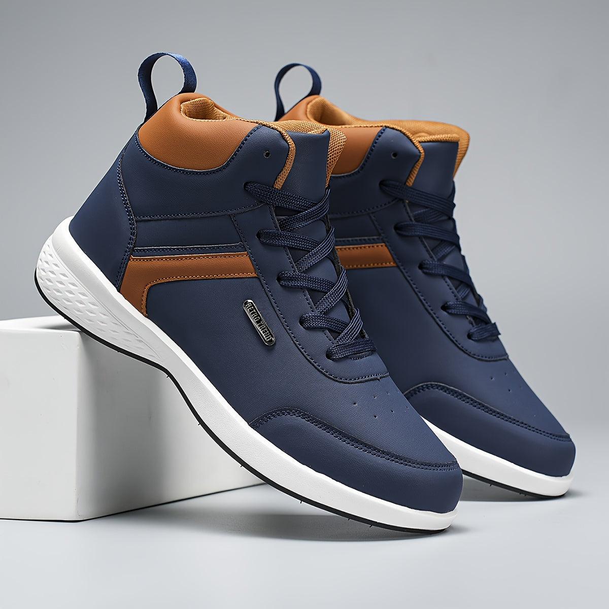 New PU Upper High-Top Fashion Business Outdoor Off-Road British Style Casual Sports Shoes