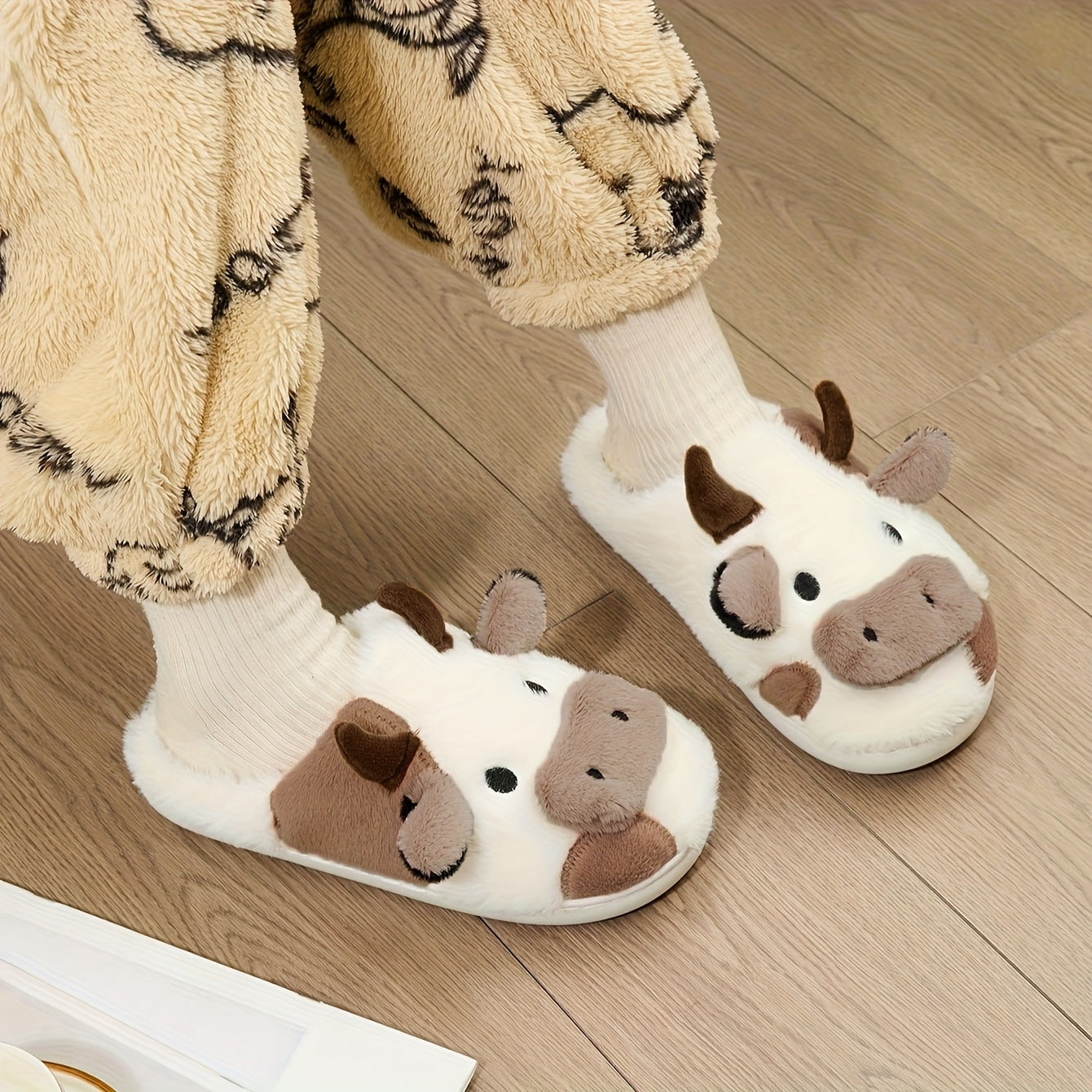 Cozy Home Cute Cartoon Cow Plush Half- Slippers, Couple Matching Style, Thickened and Warm